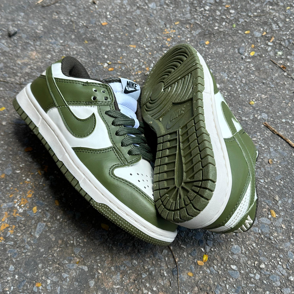 Tênis Nike Dunk Low Pro Luxo - Verde Musgo