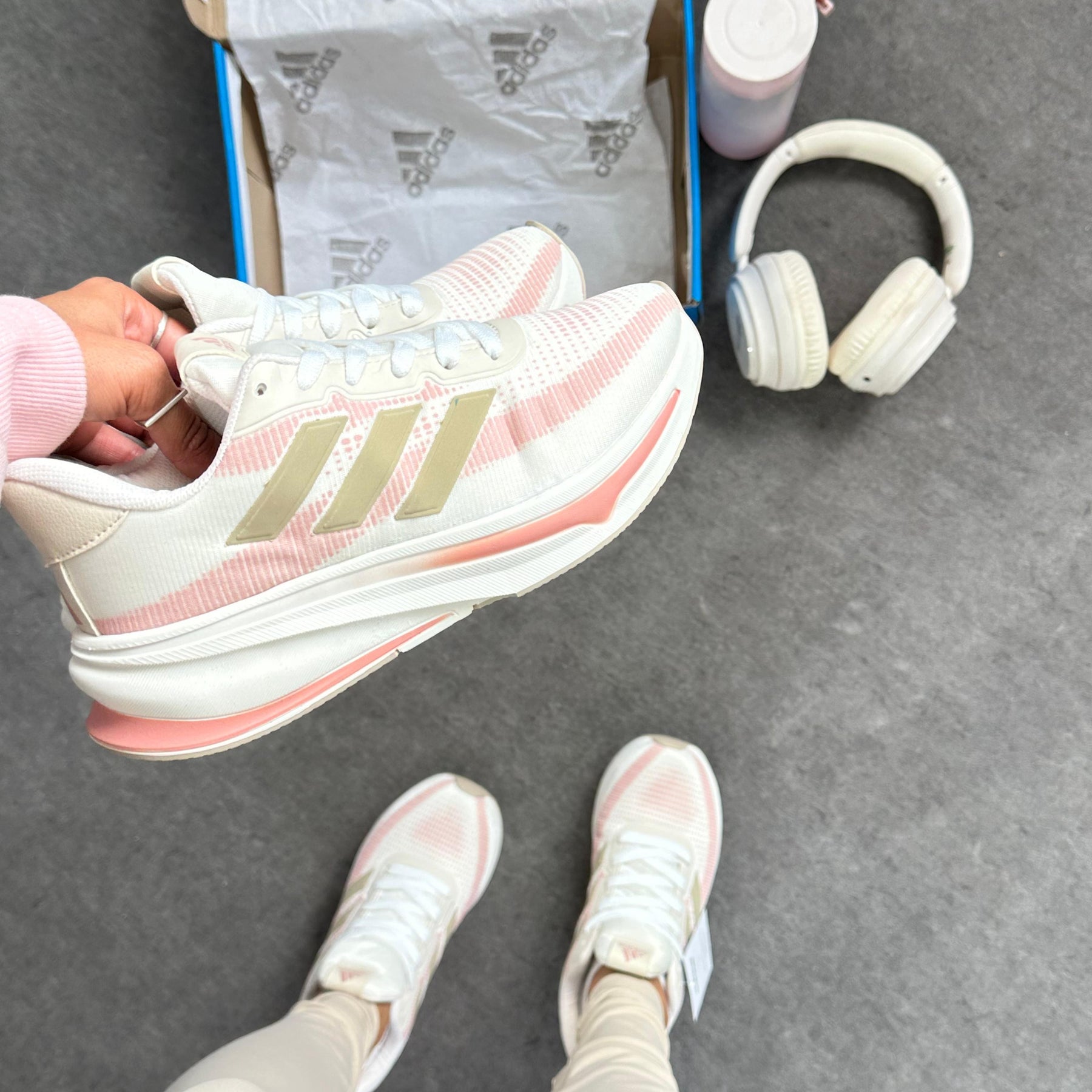 Tênis Adidas Supernova - Stride 2.0 Runnig - Branco / Bege / Rosa
