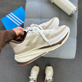 Tênis Adidas Supernova - Off/ Branco/ Bege