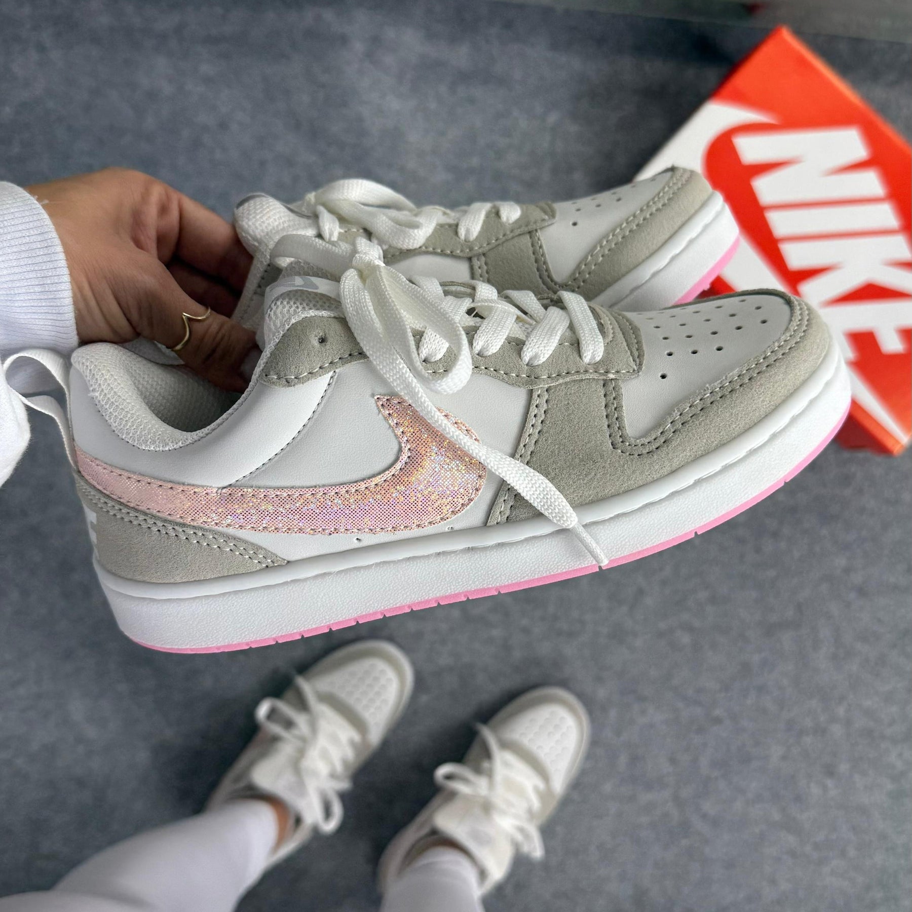 Tênis Nike Court Borough Low Recraft - Linha Luxo - Branco / Rosa