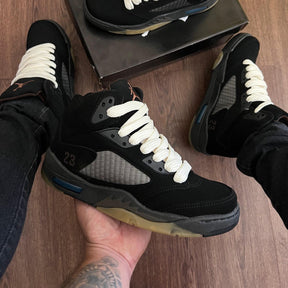 Tênis Air Jordan 5 - Preto