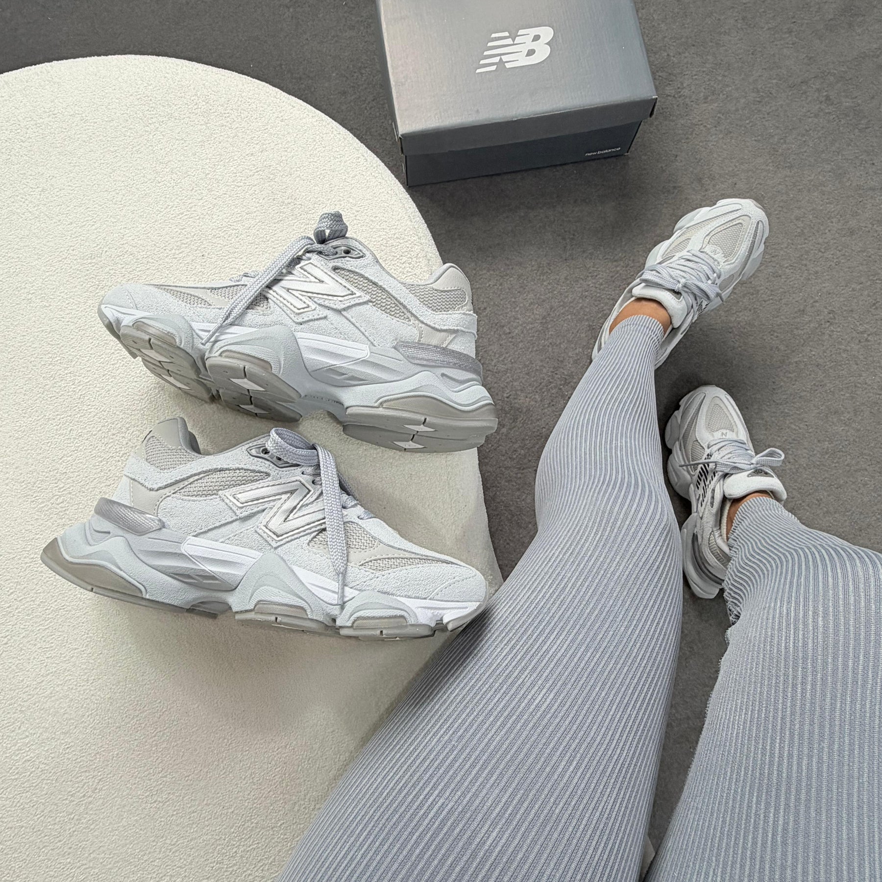 Tênis New Balance 9060 –  Cinza
