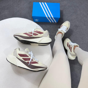Tênis Adidas Adizero Bonton 11 - Bege - Marrom