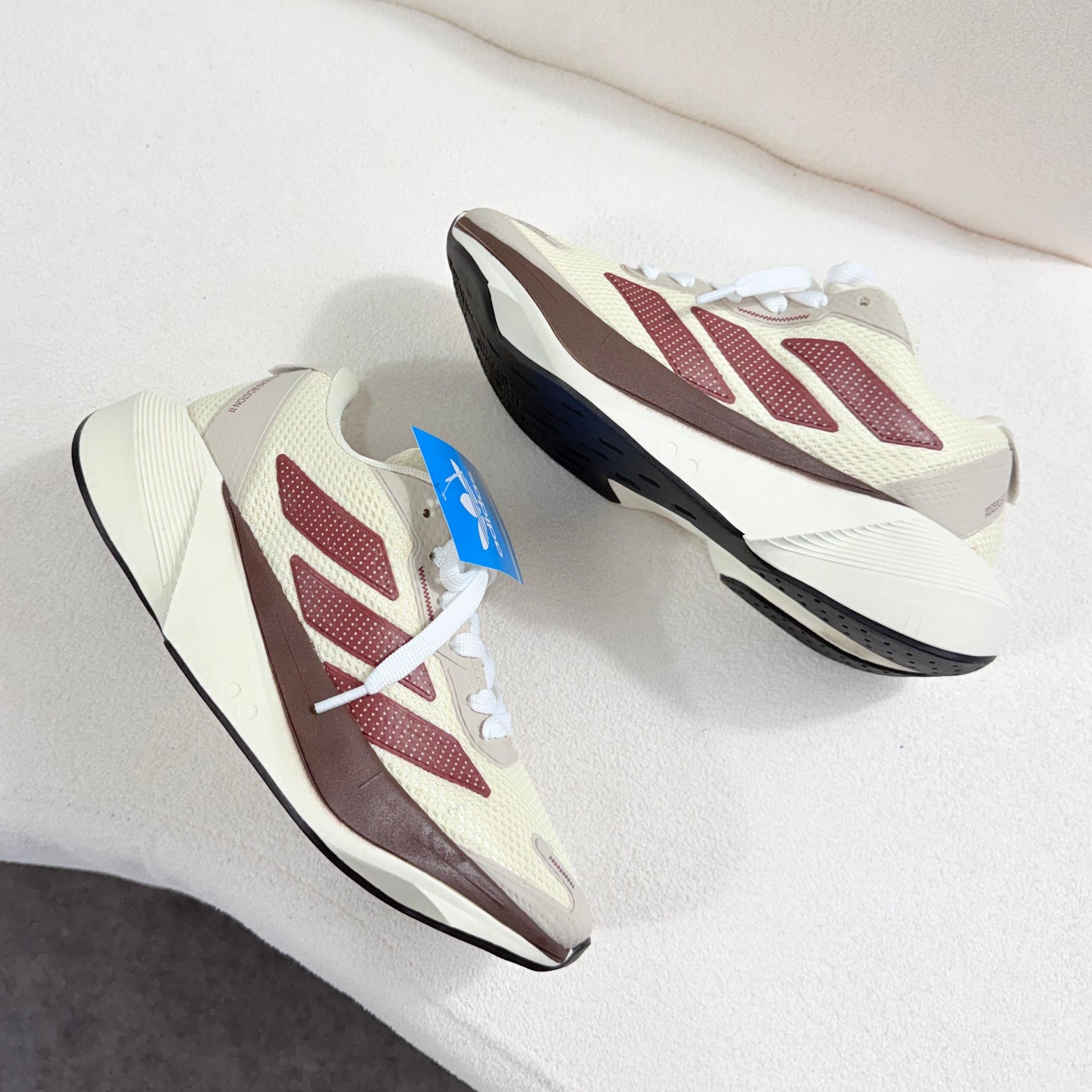 Tênis Adidas Adizero Bonton 11 - Bege - Marrom