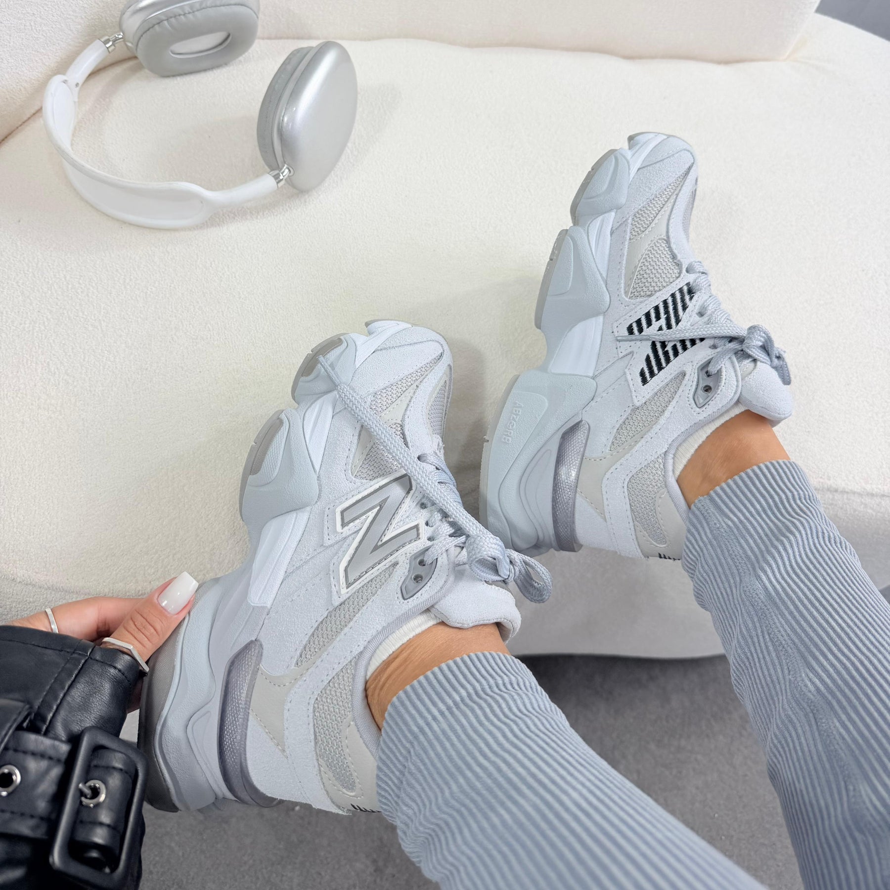 Tênis New Balance 9060 - Cinza Espacial