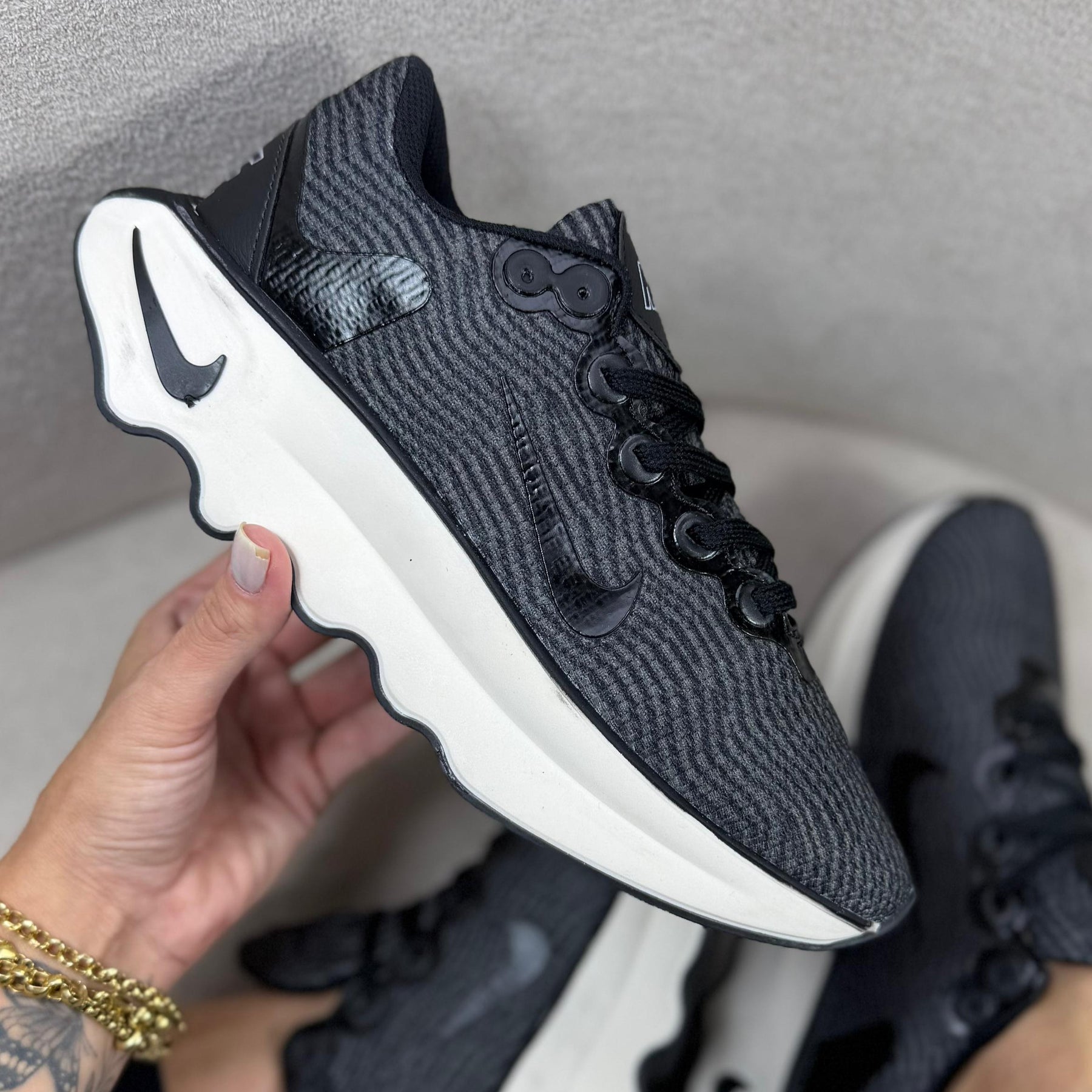 Tênis Nike Motiva - Preto