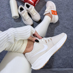 Tênis Pegasus 41 - Off / Branco