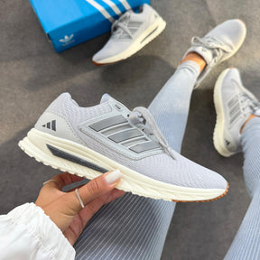 Tênis Adidas Advanced - Cinza
