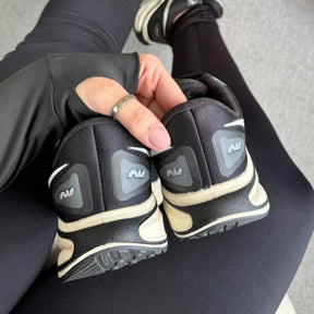 Tênis Nike Air Zoom - Preto / Branco