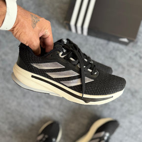 Tênis Adidas Supernova - Preto / Prata