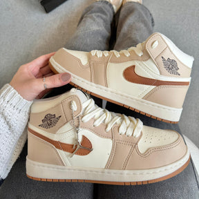 Tênis Nike Air Jordan High - Marfim Rose Marrom