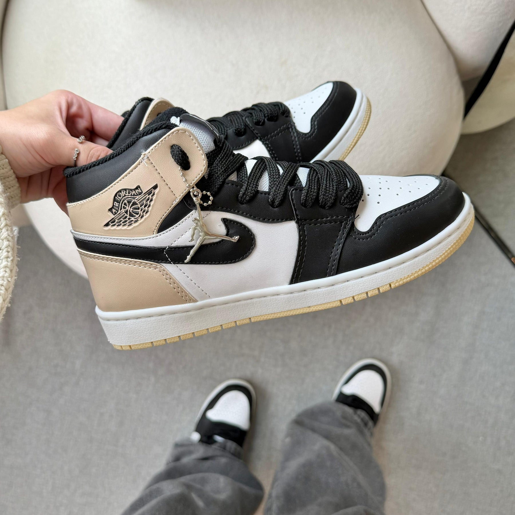 Tênis Nike Air Jordan High - Preto Branco Rose