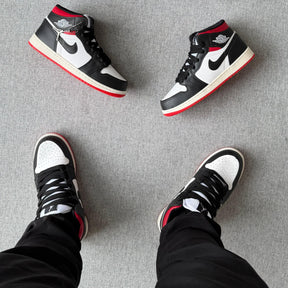 Tênis Nike Air Jordan High - Branco / Preto / Vermelho