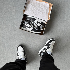 Tênis Nike Air Jordan High - Branco / Preto