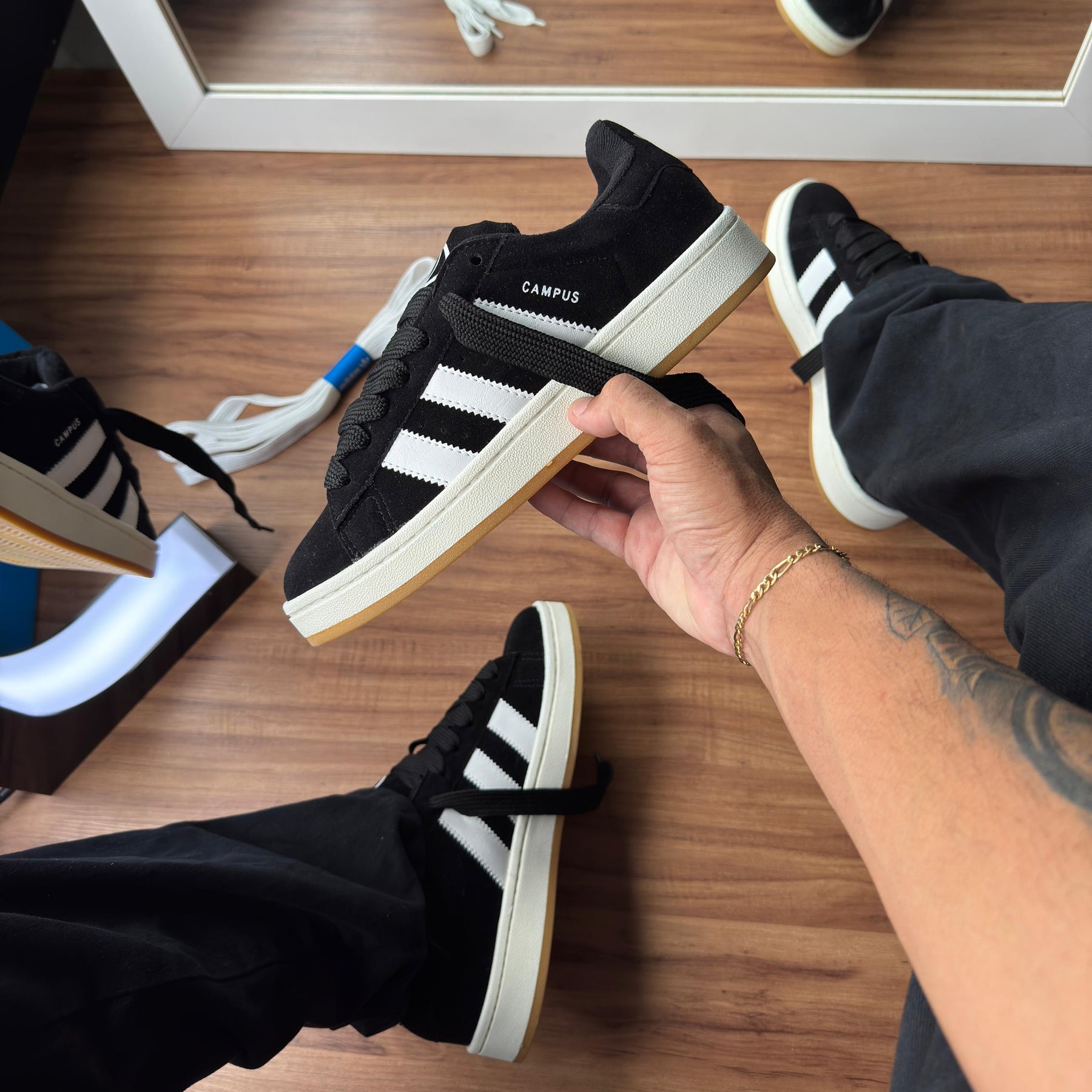 Tênis Adidas Campus - Preto / Branco