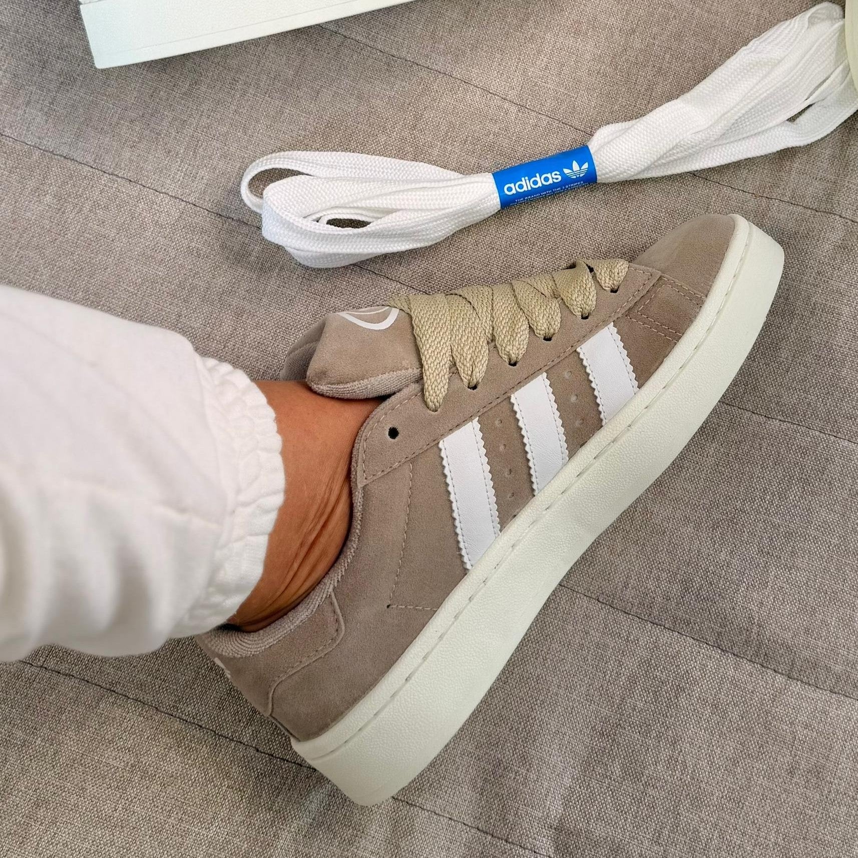 Tênis Adidas Campus - Bege / Branco