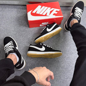 Tênis Nike Dunk - Preto Nobuck