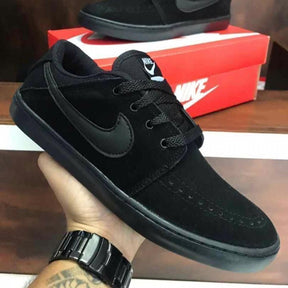 Tênis Nike Suketo - Preto