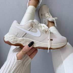 Tênis Nike Revolution II - Branco Off