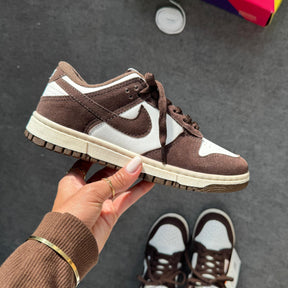Tênis Dunk Low Pro Luxo - Café Camurça