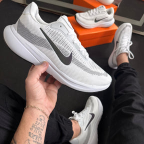 Tênis Nike Flay - Branco