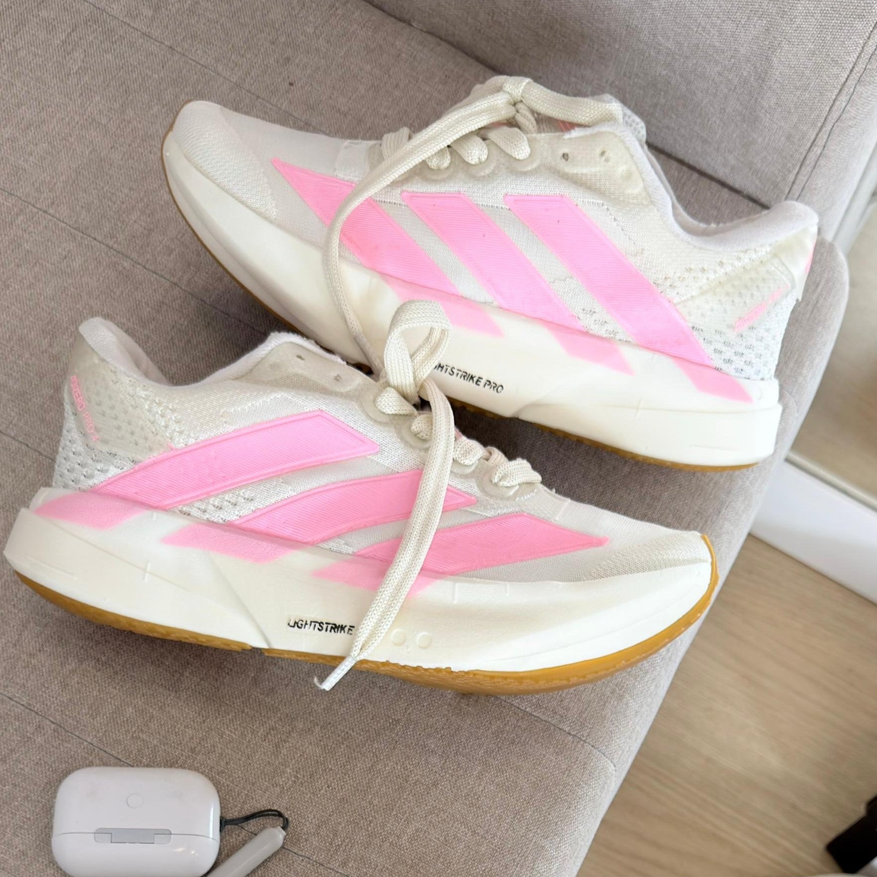 Tênis Adidas Adizero Adios Pro 4 - Off White Rosa