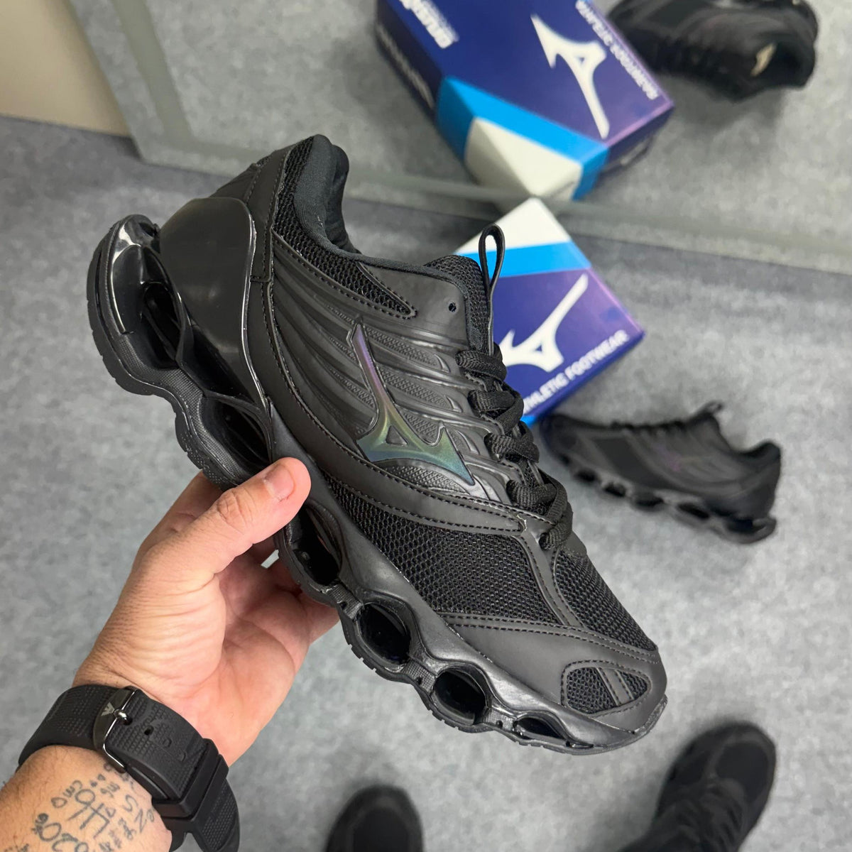 Tênis Mizuno Pro 13 S - Preto Refletivo