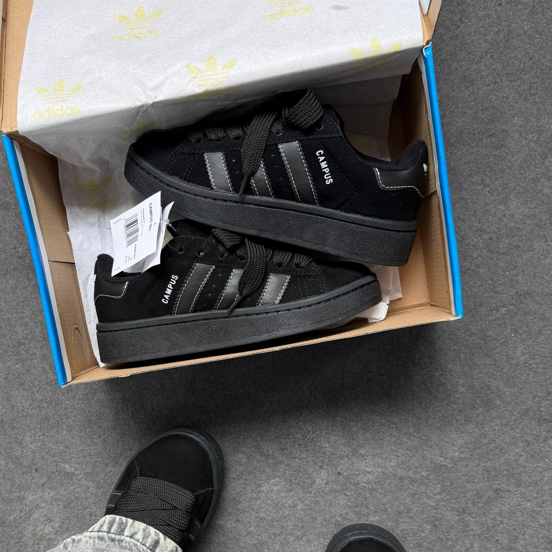 Tênis Adidas Campus  00s - All Black