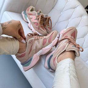 Tênis New Balance 9060 - Salmão