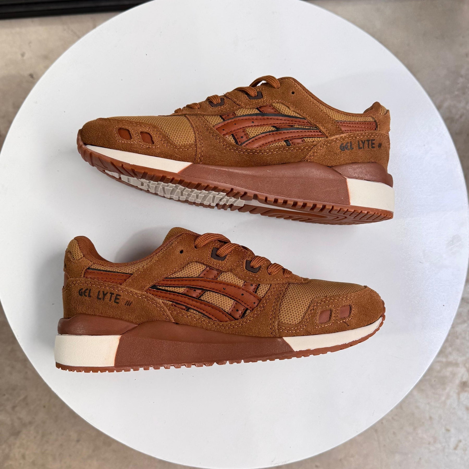 Tênis Asics Gel Lyte 3 - Marrom