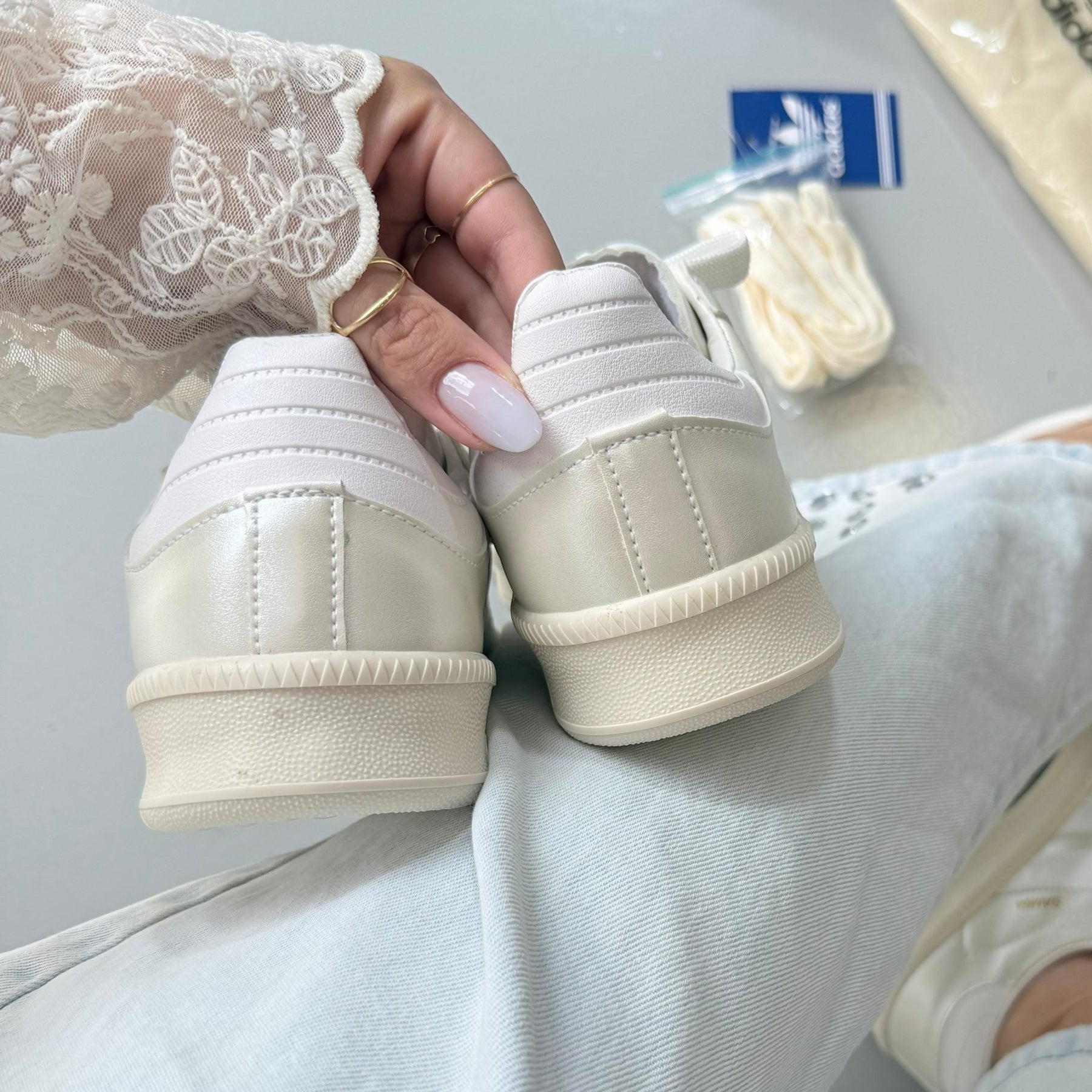Tênis Adidas Samba XLG - Pérola