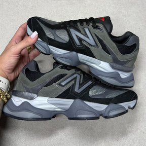 Tênis New Balance 9060 - Preto / Cinza