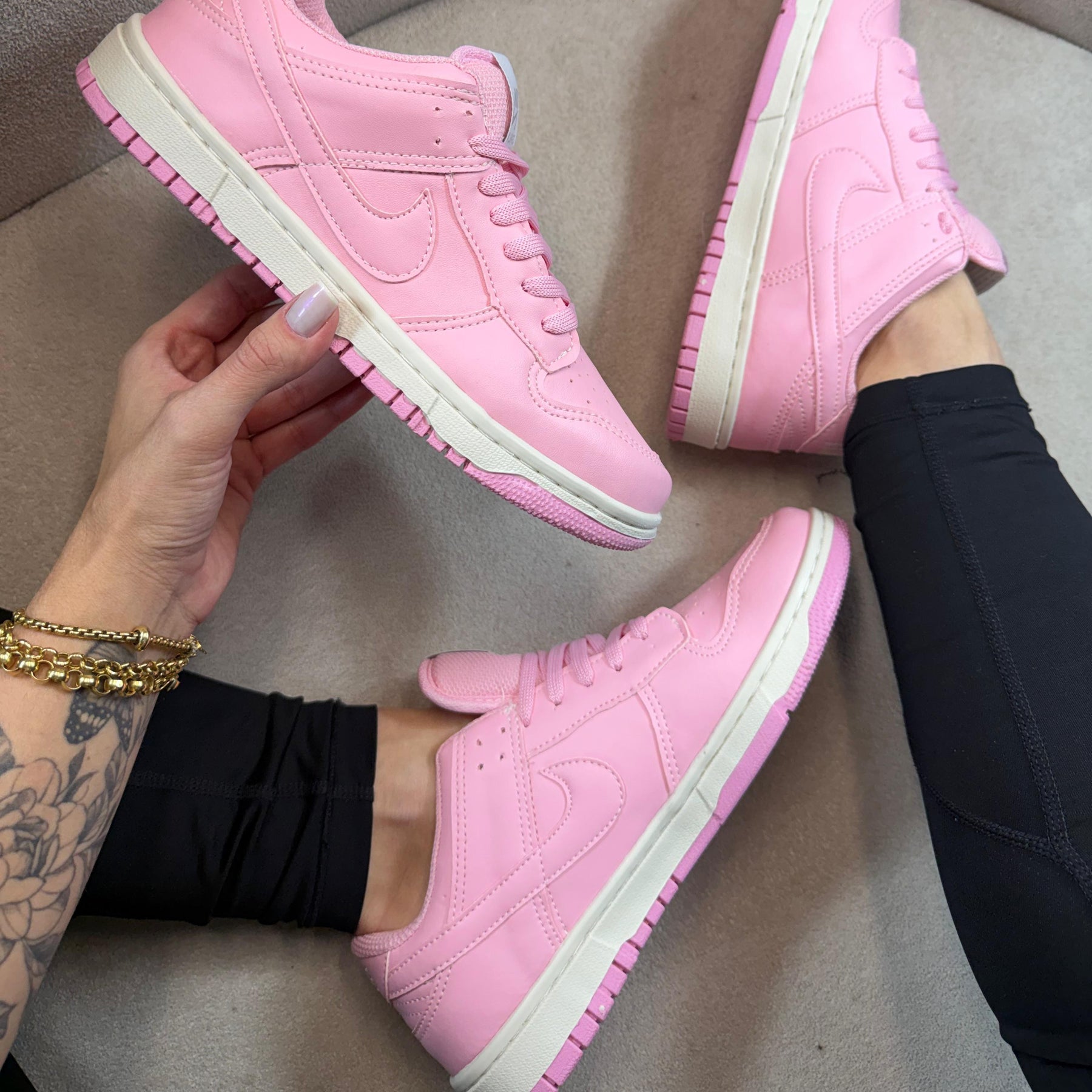 Tênis Nike Dunk - Rosa