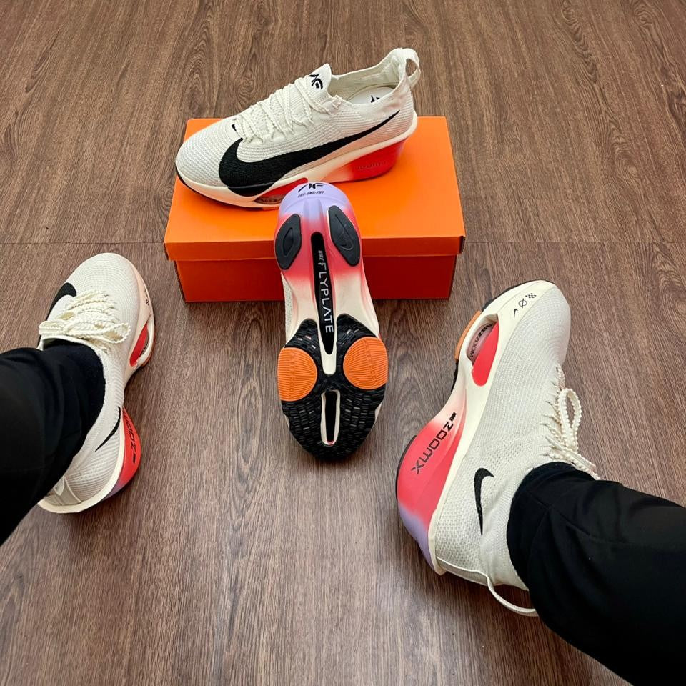 Tênis Nike Air Zoom Alphafly 3 - Off / Vermelho