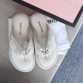 Chinelo Miu Miu - Off White