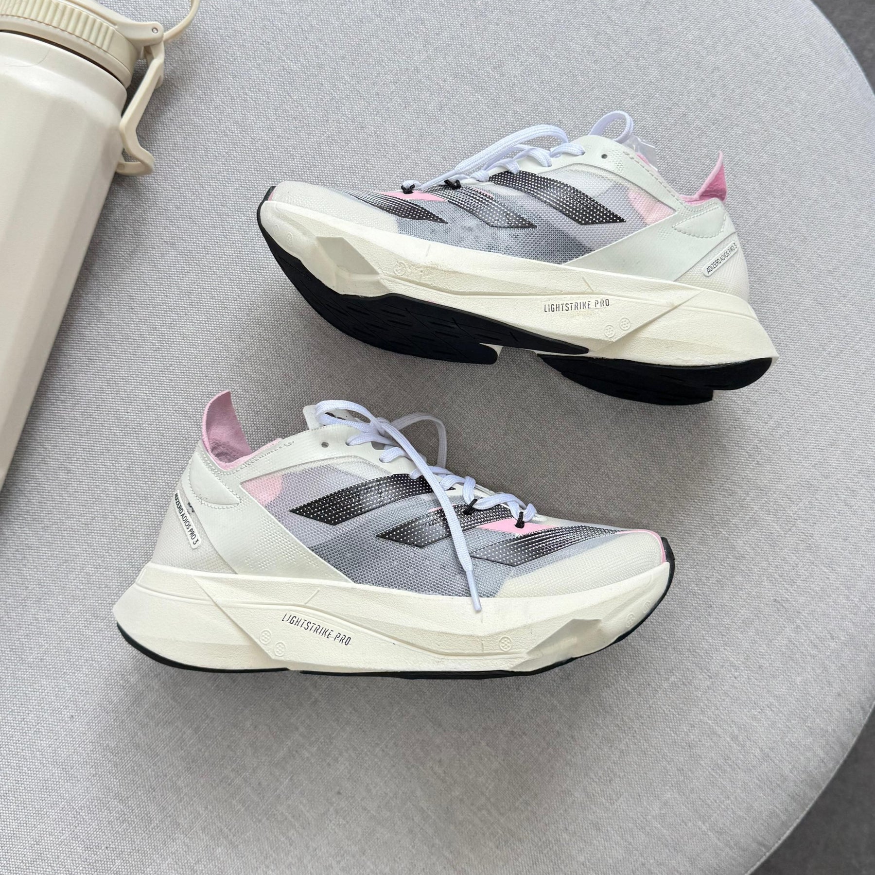Tênis Adidas Adizero Adios Pro 3 - Cinza