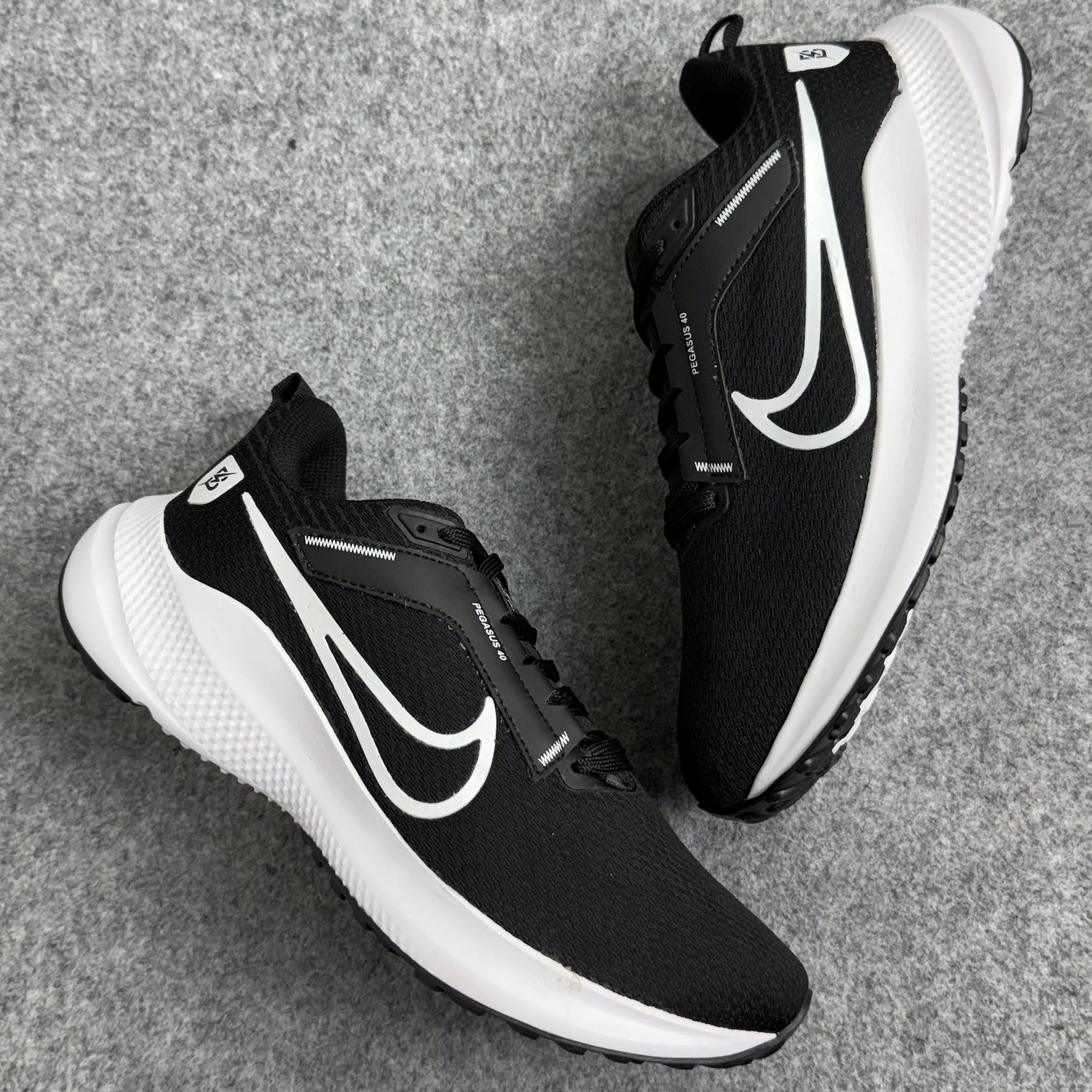 Tênis Nike Pegasus 40 - Preto