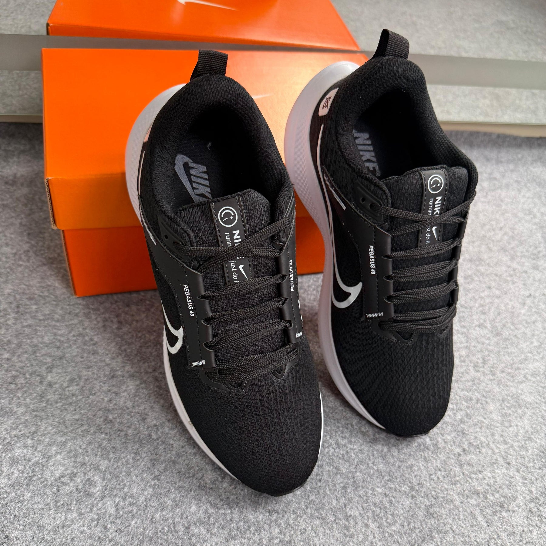 Tênis Nike Pegasus 40 - Preto