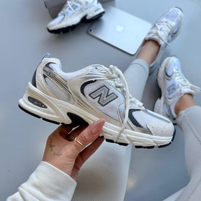 Tênis New Balance 530 Retrô - Branco / Chumbo