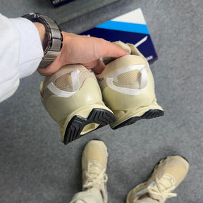 Tênis Mizuno Wave Beta 2 - Creme - [Refletivel]