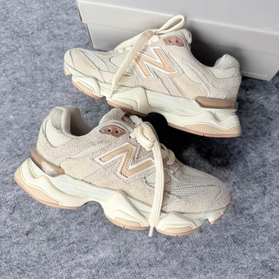 Tênis New Balance 9060 - Rosê Felpudo
