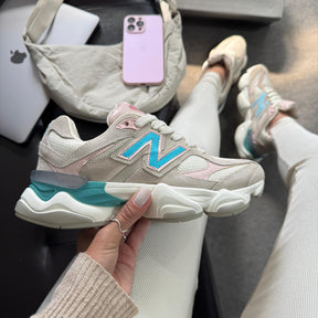 Tênis New Balance 9060 - Bege / Azul / Rosê