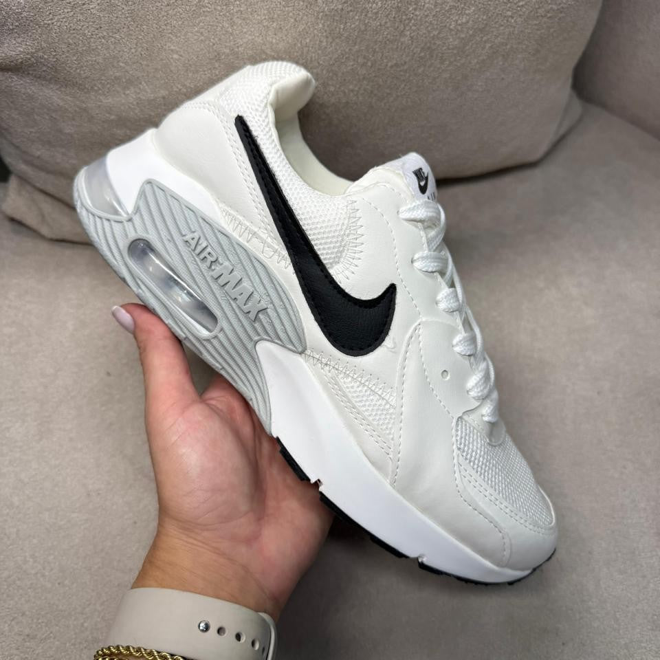 Tênis Nike Air Max Excee - Branco / Cinza