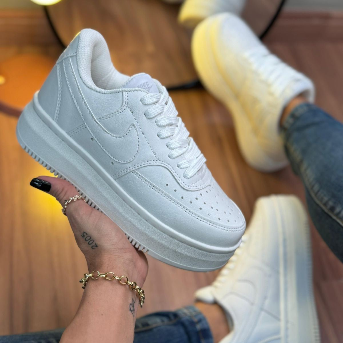Tênis Nike Air Force 1 SAGE LOW Plataforma - Branco