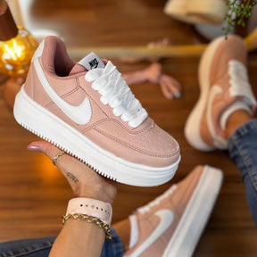 Tênis Nike Air Force 1 SAGE LOW Plataforma - Rosa