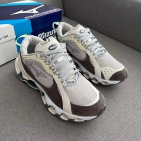 Tênis Mizuno Wave Beta 2 - Cinza / Branco