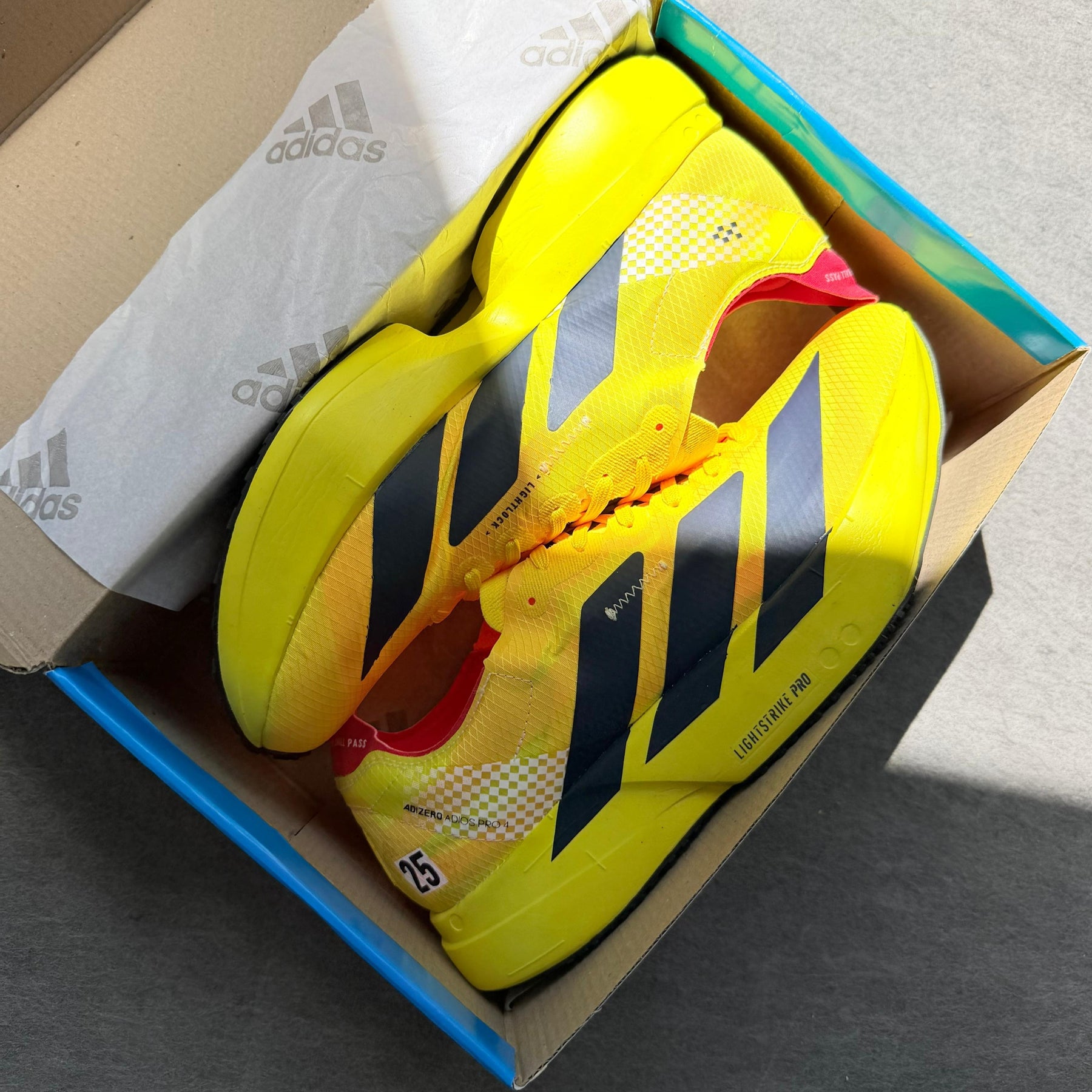 Tênis Adidas Adizero Adios Pro 4 - Amarelo