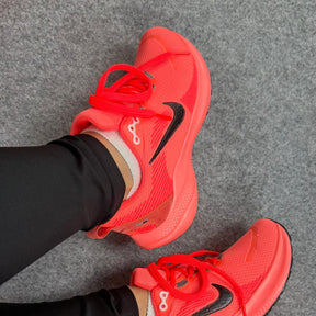 Tênis Nike Vomero 18 Prime - Salmão