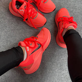 Tênis Nike Vomero 18 Prime - Salmão