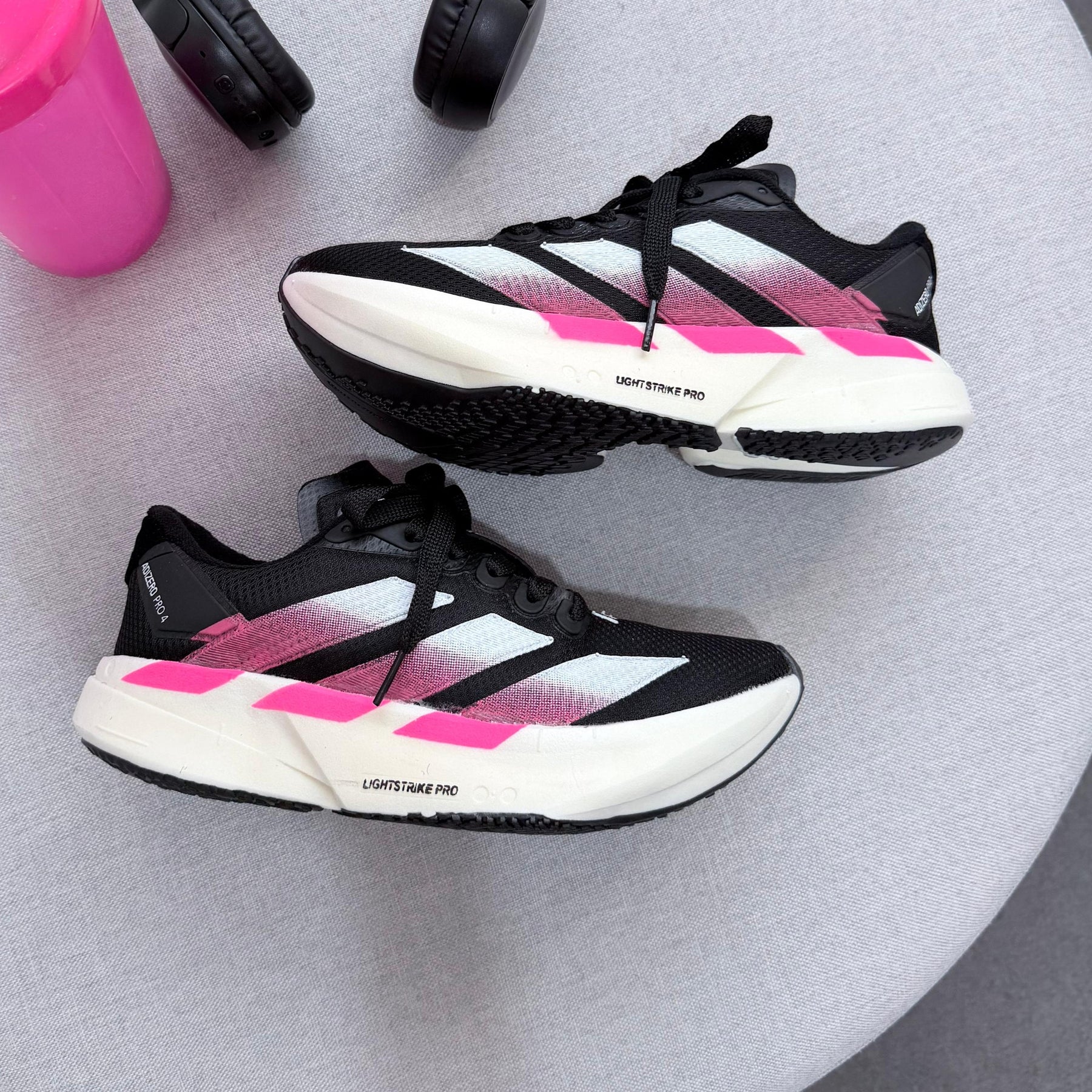 Tênis Adidas Adizero Adios Pro 4 - Preto / Pink